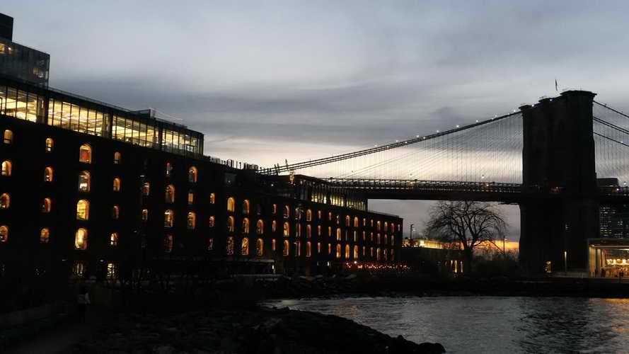 NYC_2020-01-30 17-30-39_P1080878